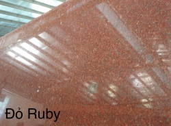 Đá đỏ Ruby